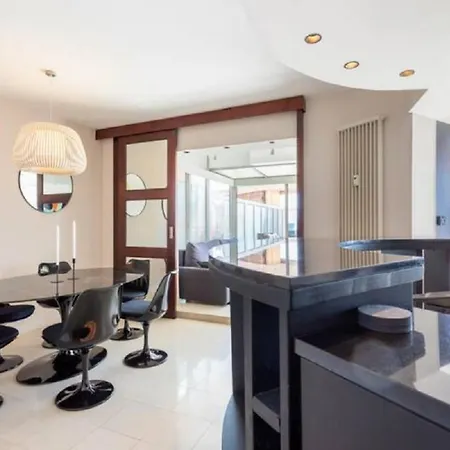 Centrally Located Flat With Sea View Terrasse *