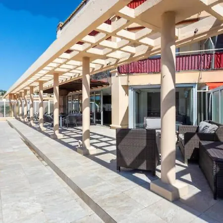 Centrally Located Flat With Sea View Terrasse