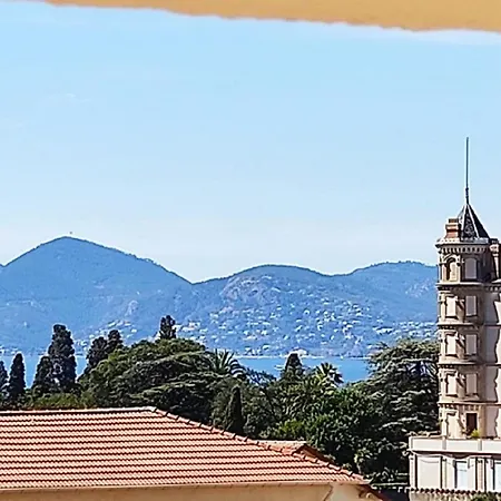 Apartment Centrally Located Flat With Sea View Terrasse
